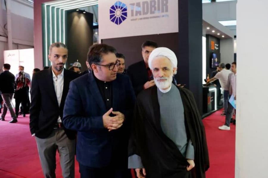 بازدید معاون حقوقی رئیس‌جمهوری از نمایشگاه «ایران اکسپو ۲۰۲۵»